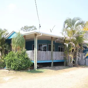  Homestay Castaway House- No Parties - No Pets Australia